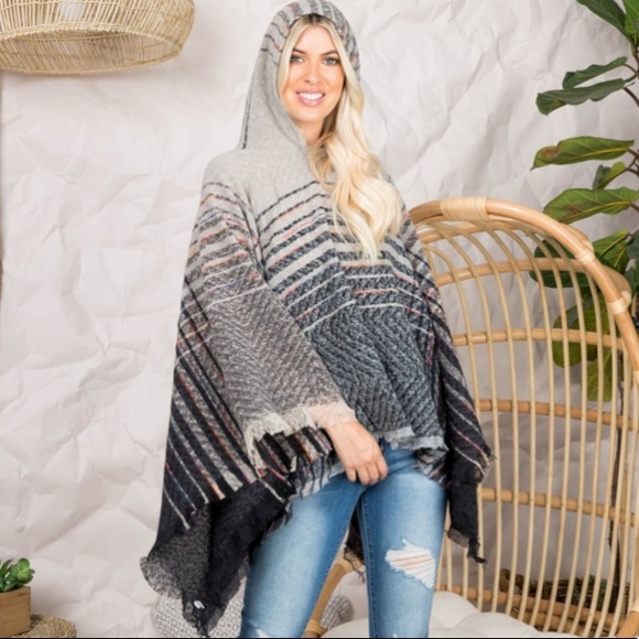 Two Tone Hooded Poncho - Picture 8 of 9